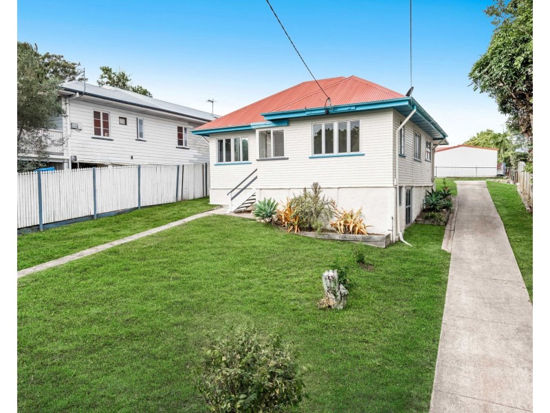 52 Patterson Street, Wynnum West QLD 4178