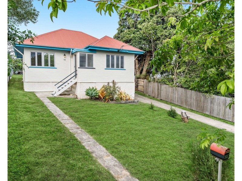 52 Patterson Street, Wynnum West QLD 4178