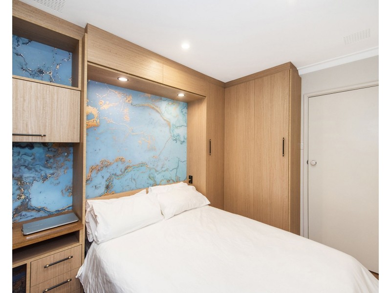 23 Sutherland Close N, Guildford WA 6055