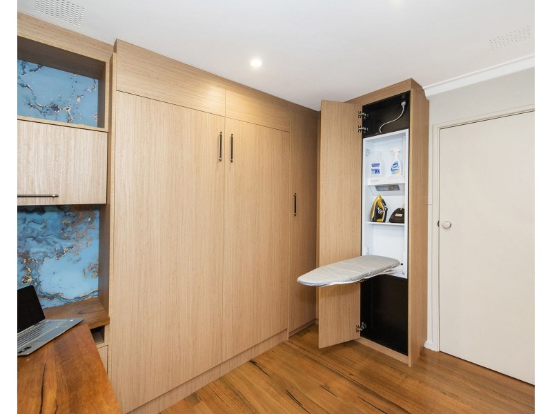 23 Sutherland Close N, Guildford WA 6055