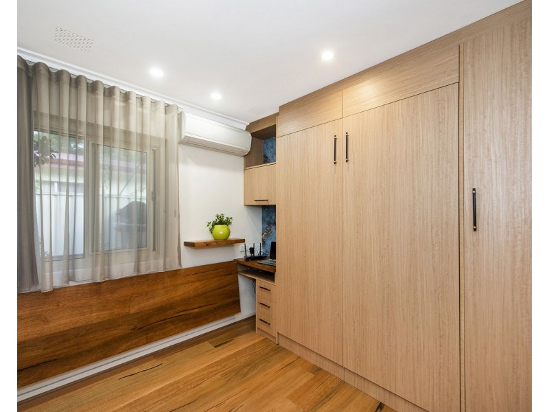 23 Sutherland Close N, Guildford WA 6055
