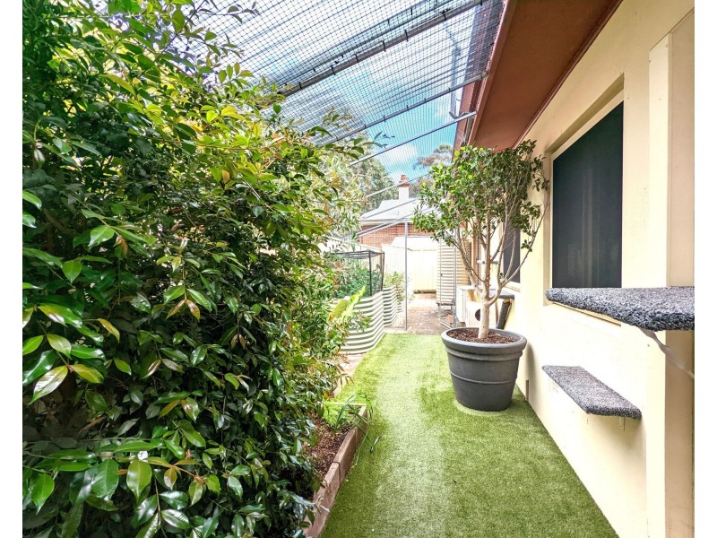 23 Sutherland Close N, Guildford WA 6055