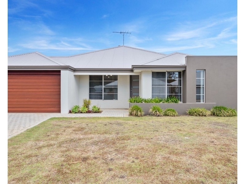 44 Camden Way, Meadow Springs WA 6210