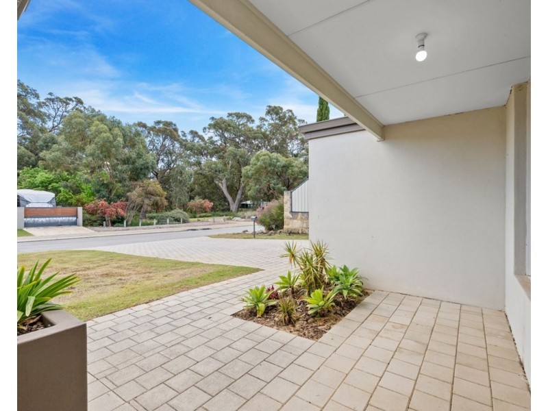 44 Camden Way, Meadow Springs WA 6210