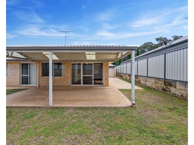 44 Camden Way, Meadow Springs WA 6210