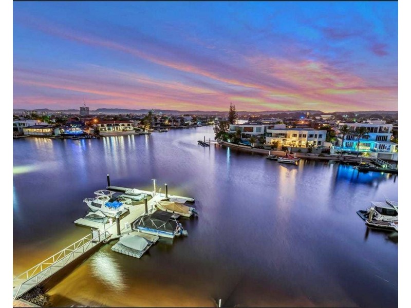 62/20 Commodore Drive, Paradise Waters QLD 4217