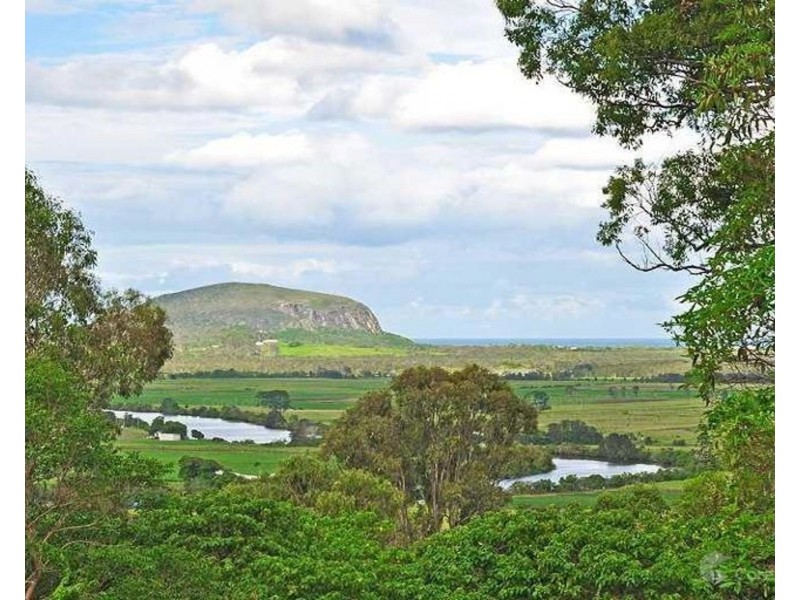 15 Tamin Place, Maroochy River QLD 4561