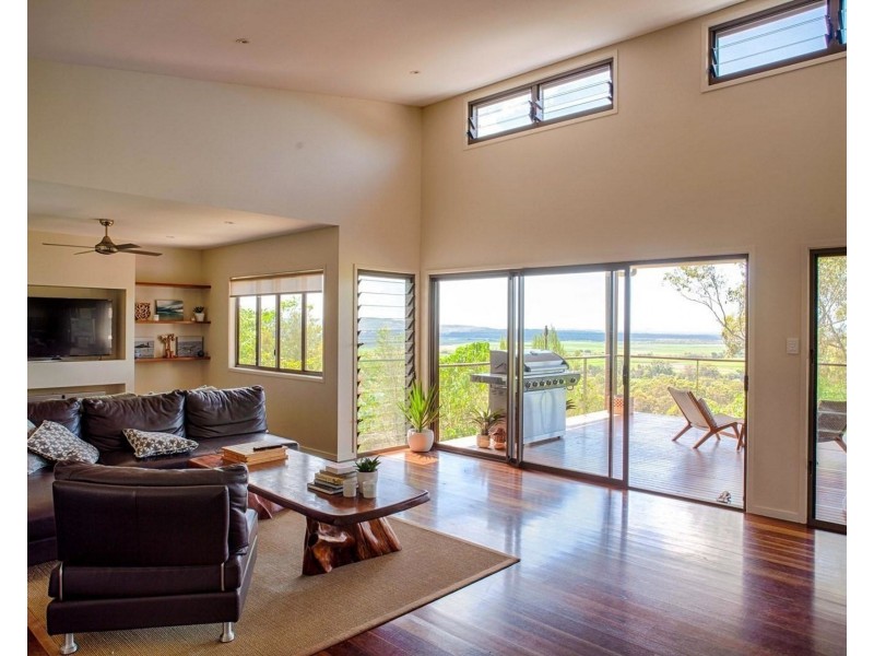 15 Tamin Place, Maroochy River QLD 4561