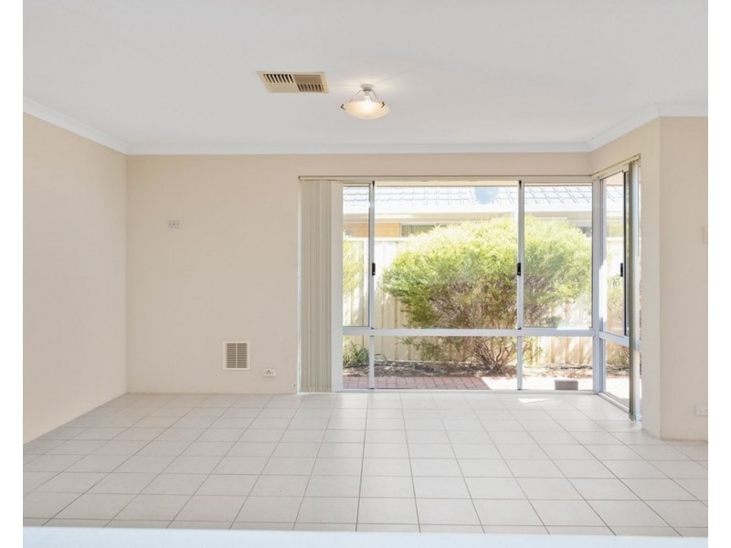 53 Albina Chase, Lakelands WA 6180