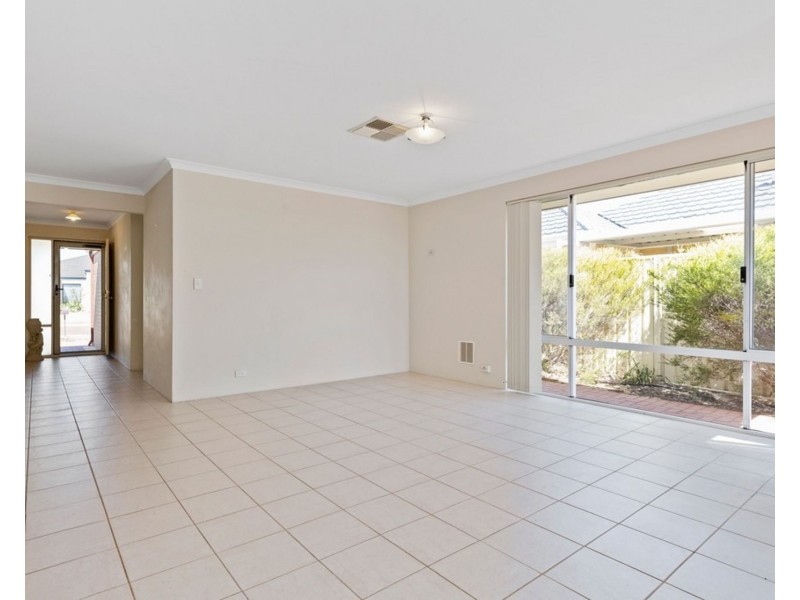 53 Albina Chase, Lakelands WA 6180