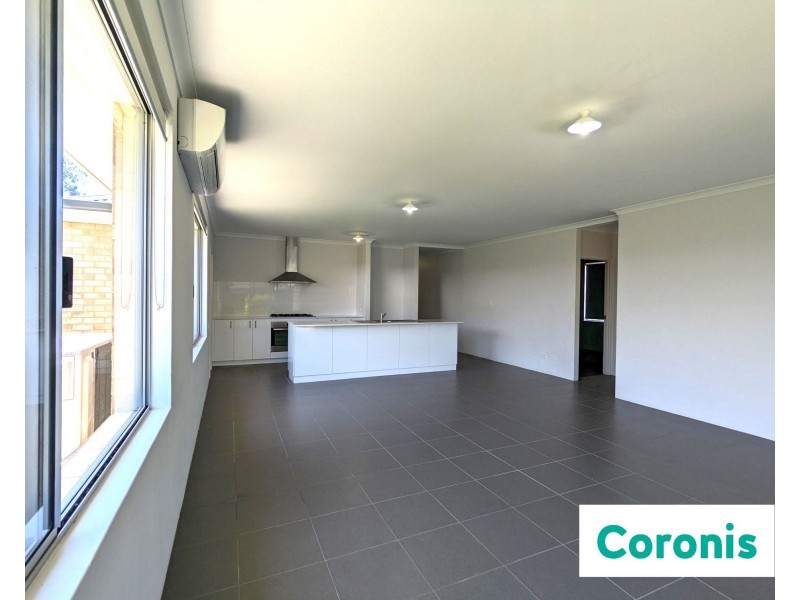 5 Charnwood Grove, Hilbert WA 6112
