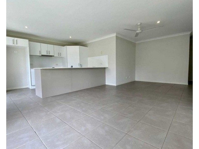 1/2 White Ash Court, Caboolture QLD 4510