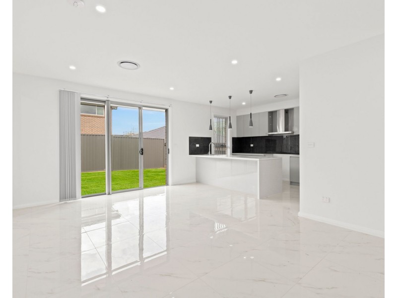 27 Roman Street, Leppington NSW 2179