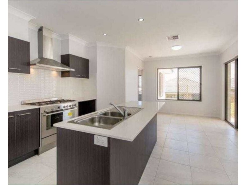 71 Halpine Pde, Warner QLD 4500