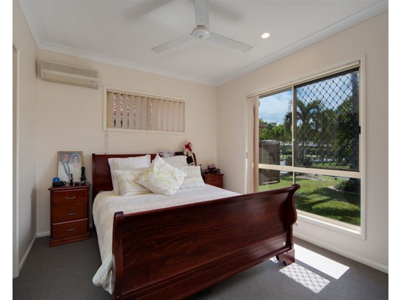 7 Opaline Close, Brinsmead QLD 4870