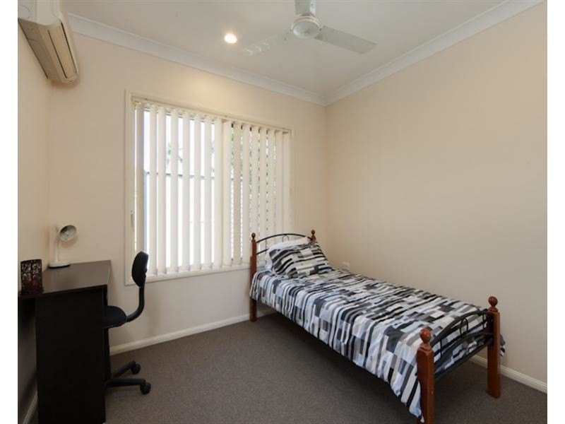 7 Opaline Close, Brinsmead QLD 4870