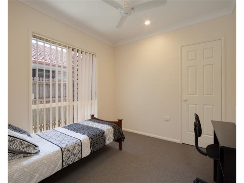 7 Opaline Close, Brinsmead QLD 4870