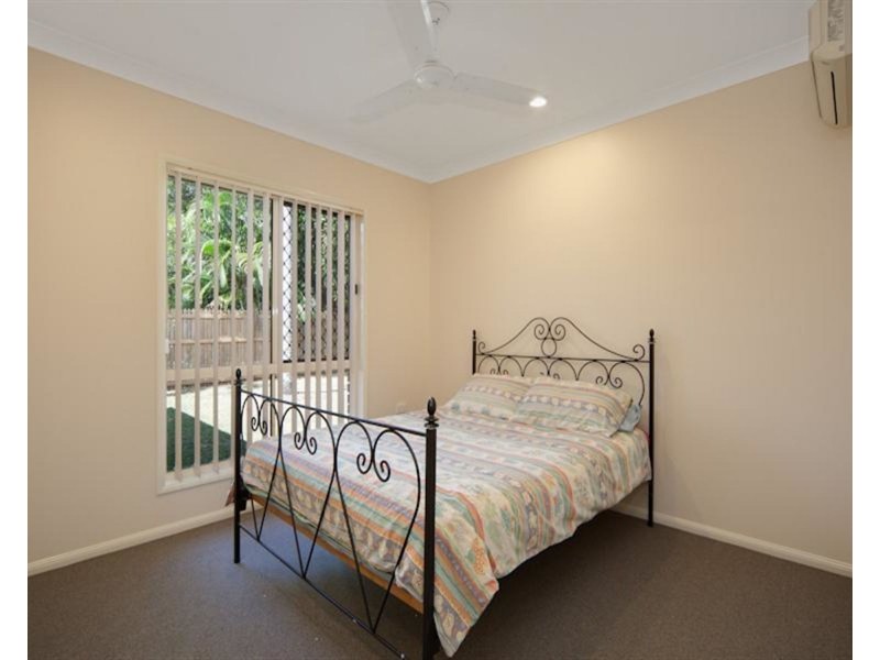 7 Opaline Close, Brinsmead QLD 4870