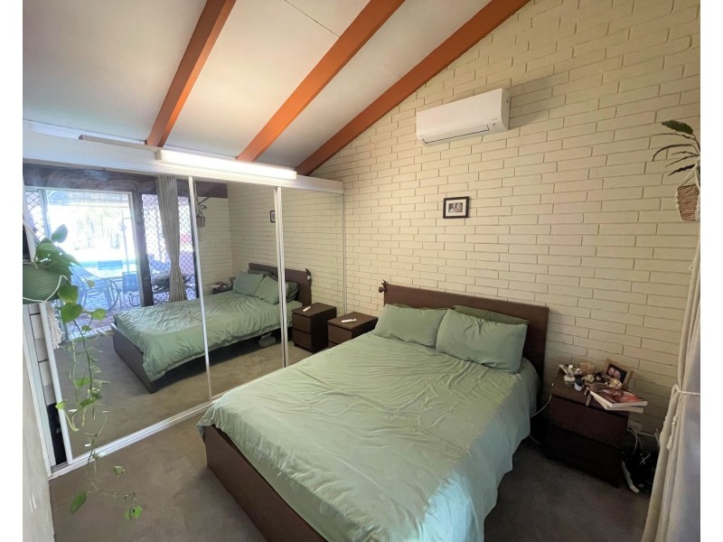 10 Violet Street, Everton Hills QLD 4053