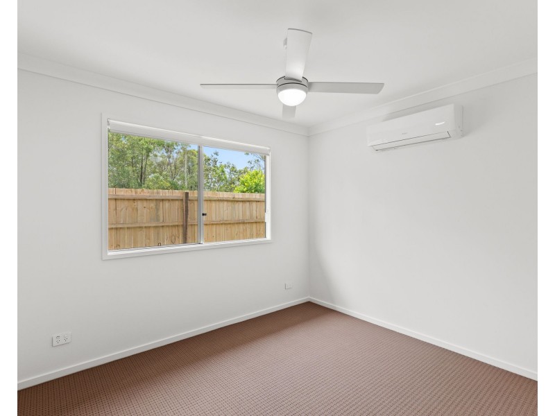 1/2 Dominique Way, Flinders View QLD 4305
