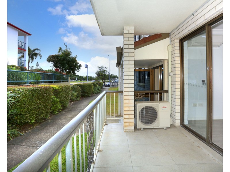 2/138 Marine Parade, Southport QLD 4215