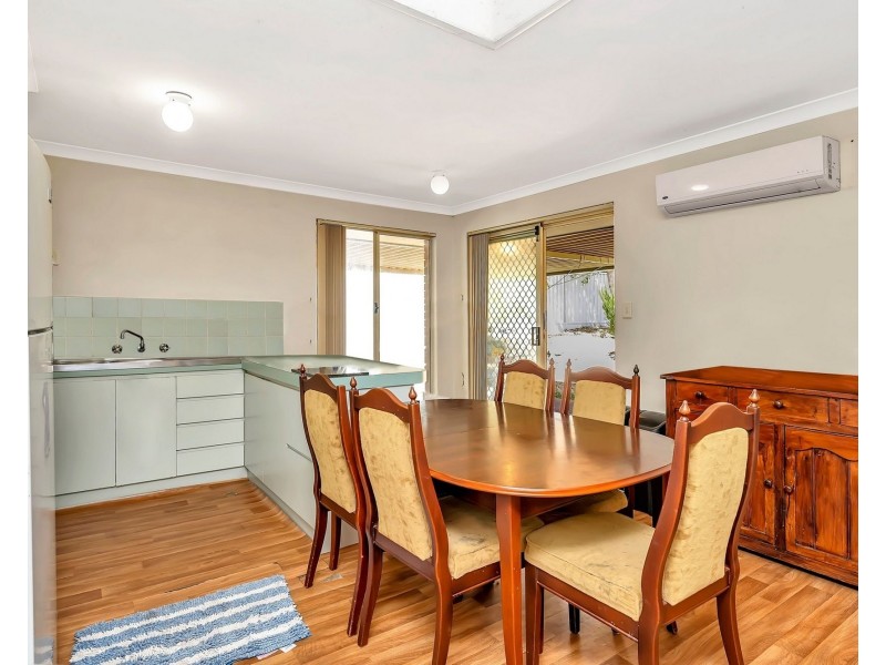 68 Perham Cres, Leda WA 6170