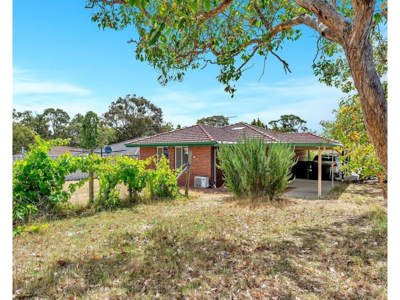 68 Perham Cres, Leda WA 6170