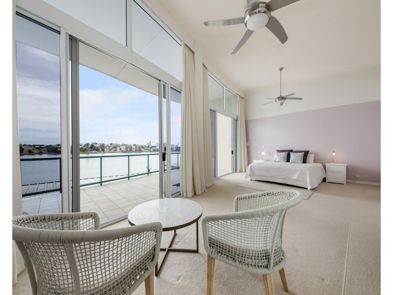 32/29 Harbour Road, Hamilton QLD 4007