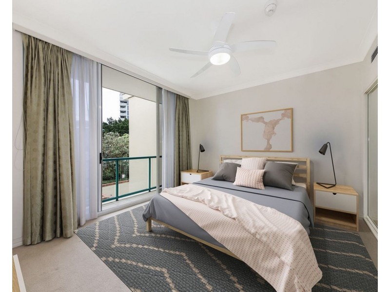 32/29 Harbour Road, Hamilton QLD 4007