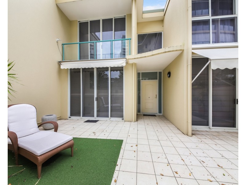 32/29 Harbour Road, Hamilton QLD 4007