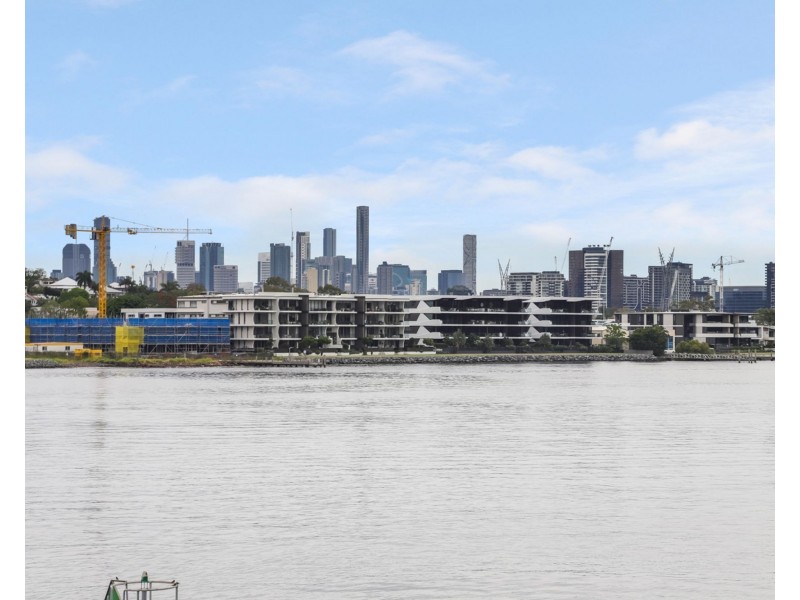 32/29 Harbour Road, Hamilton QLD 4007