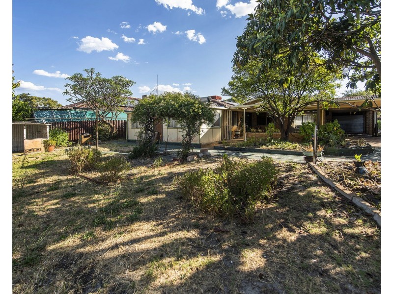25 Keston Place, Gosnells WA 6110