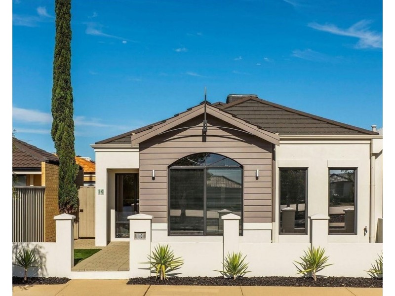 10 Larkhall Way, Butler WA 6036