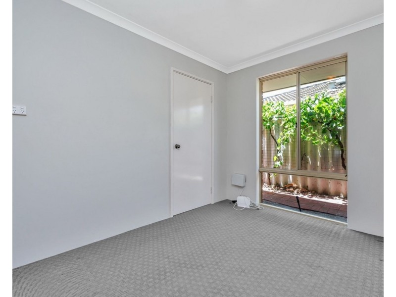 14 Crowthorn Cross, Erskine WA 6210