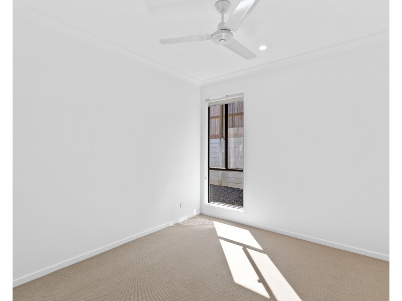 5 Bruce Street, Gleneagle QLD 4285