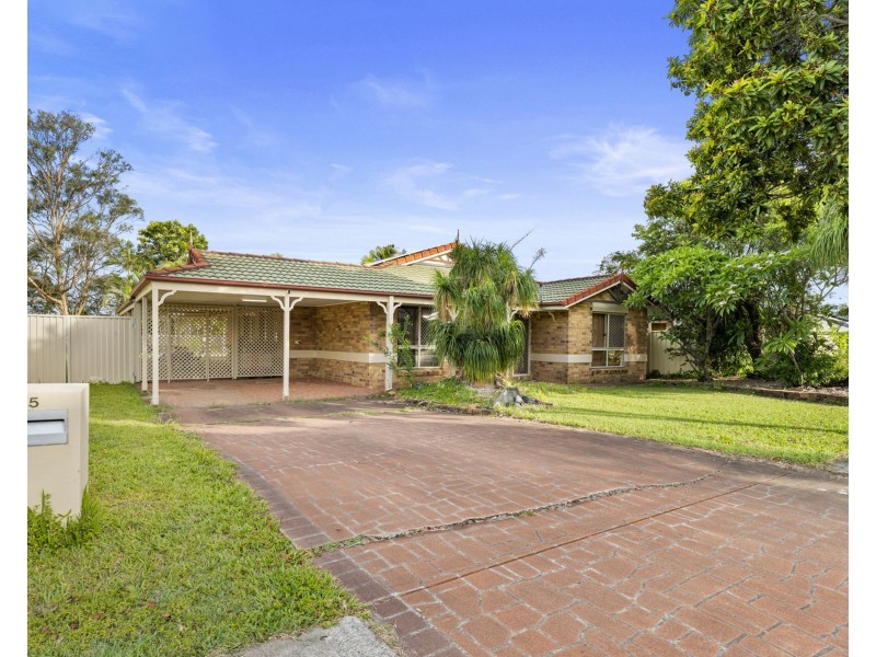 215 Dorville Road, Carseldine QLD 4034