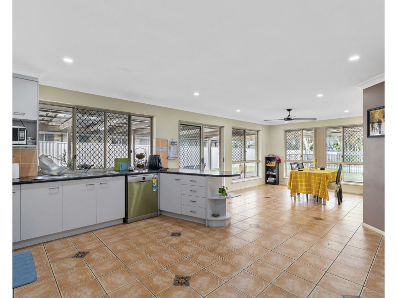 215 Dorville Road, Carseldine QLD 4034