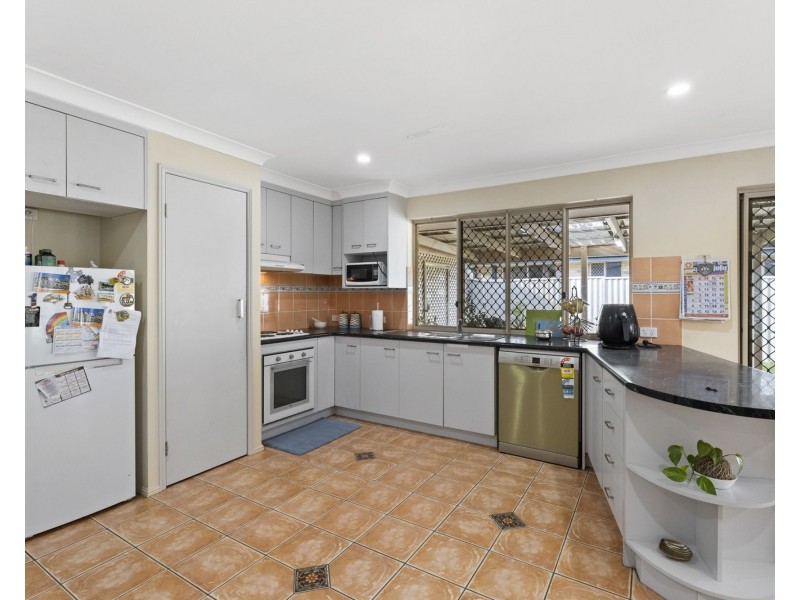 215 Dorville Road, Carseldine QLD 4034