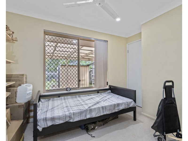 215 Dorville Road, Carseldine QLD 4034