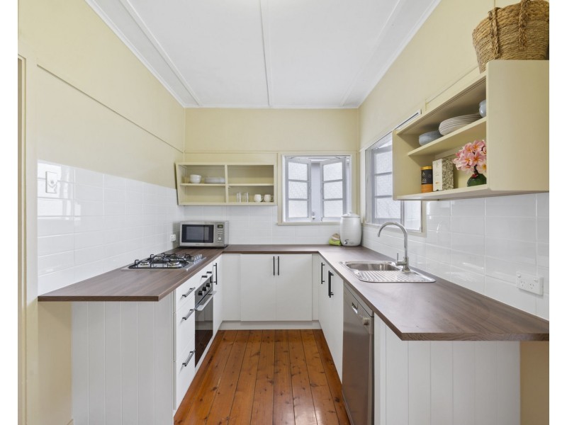 27 Hawthorne Street, Enoggera QLD 4051