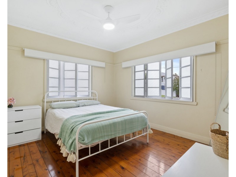 27 Hawthorne Street, Enoggera QLD 4051