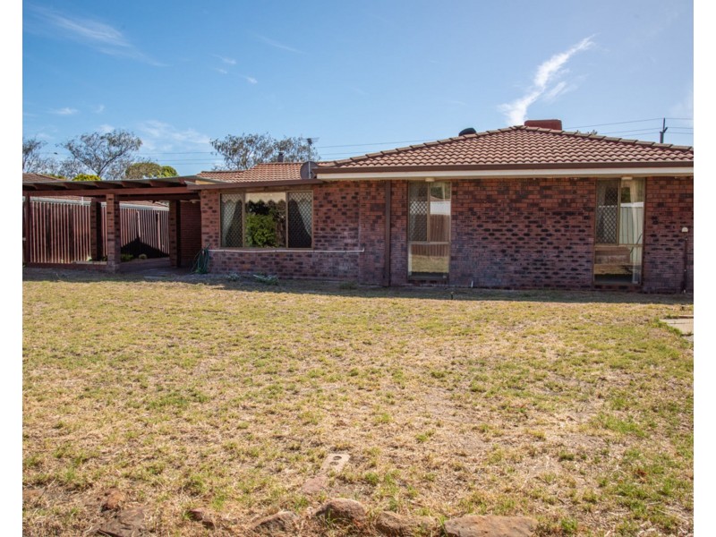 52 Kingston way, Safety Bay WA 6169