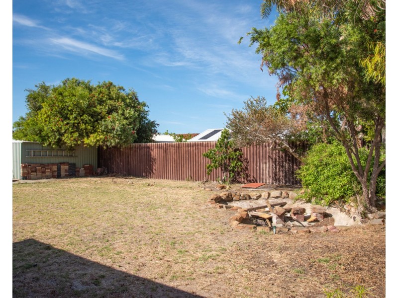 52 Kingston way, Safety Bay WA 6169