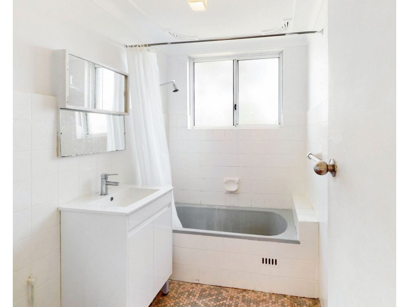 2/5 Pitt-Owen Avenue, Arncliffe NSW 2205