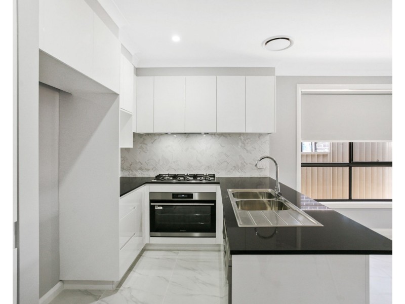 17 Gracilis Street, Cobbitty NSW 2570