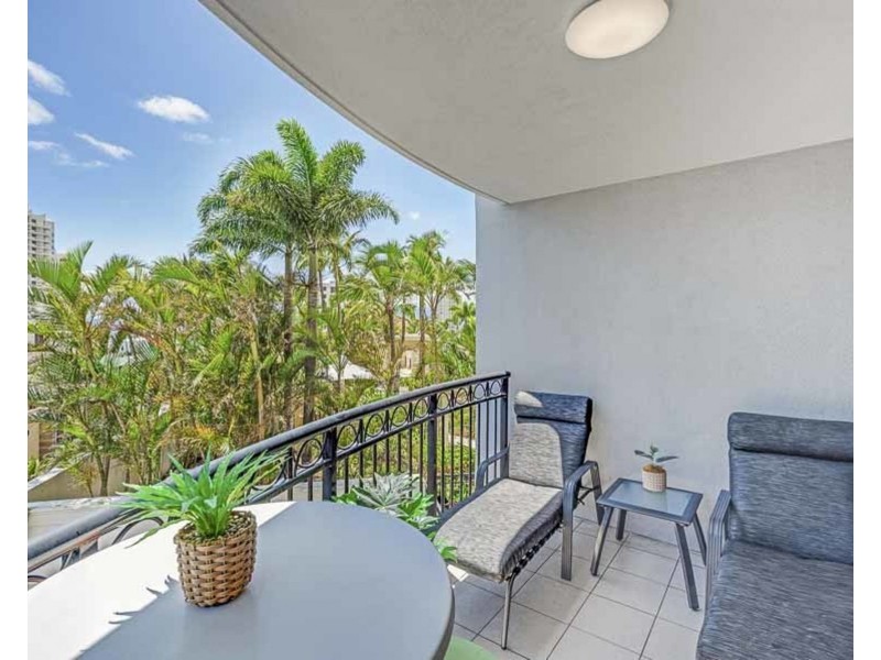 2073/23 Ferny Ave, Surfers Paradise QLD 4217