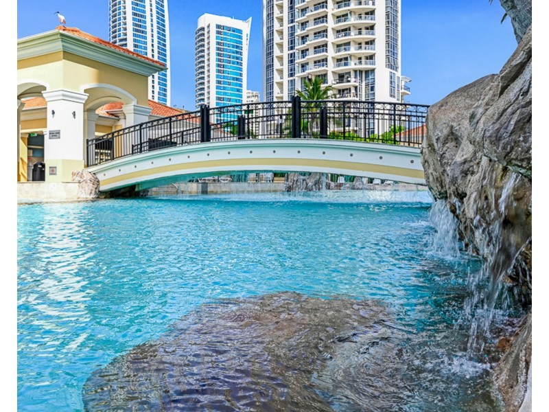 2073/23 Ferny Ave, Surfers Paradise QLD 4217