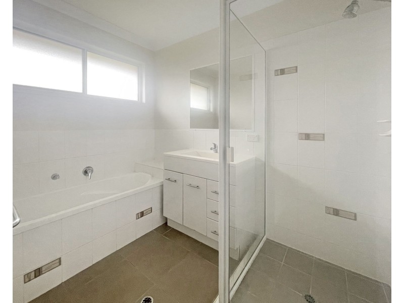 49 Moonstone Drive, Urangan QLD 4655