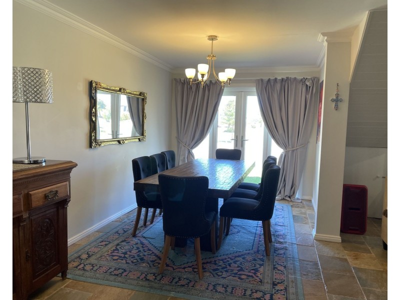 12 Assam Street, Madora Bay WA 6210