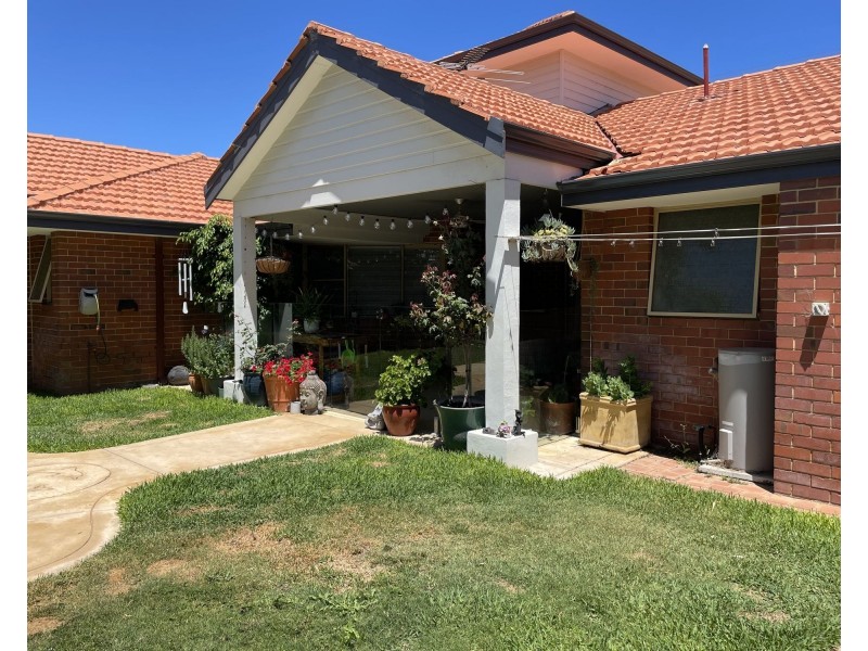 12 Assam Street, Madora Bay WA 6210